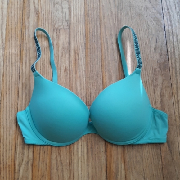 PINK Victoria's Secret Other - PINK by Victoria's Secret Wear Everywhere Bra 34C